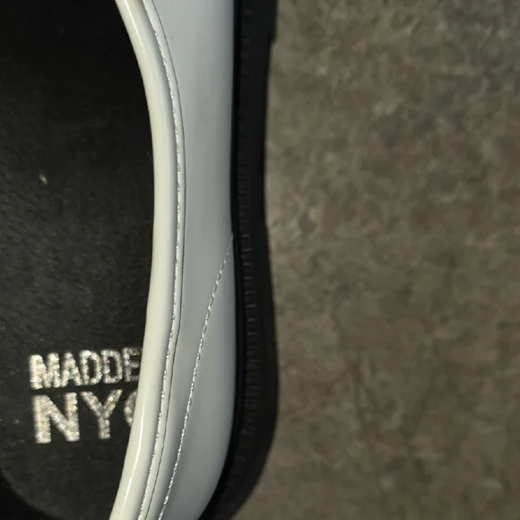 (J46) White and Black Platform Shoes with Chunky Sole Womans Shoes 7.5 - Picture 9 of 10